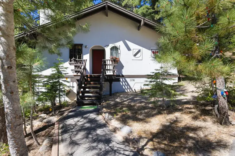 Cortina Chalet, a vacation rental in Incline Village, Lake Tahoe